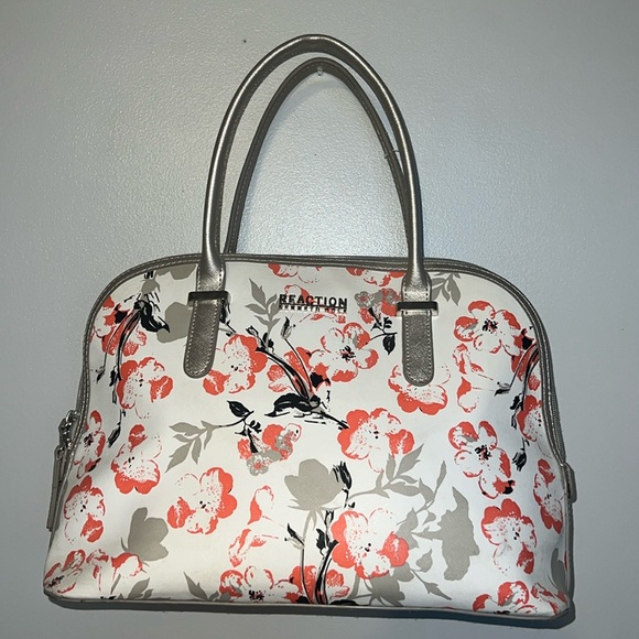 Purse - Picture 1 of 2